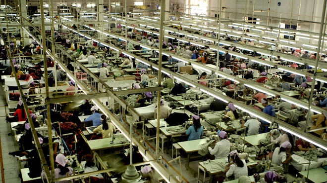 mass_clothing_production_factory